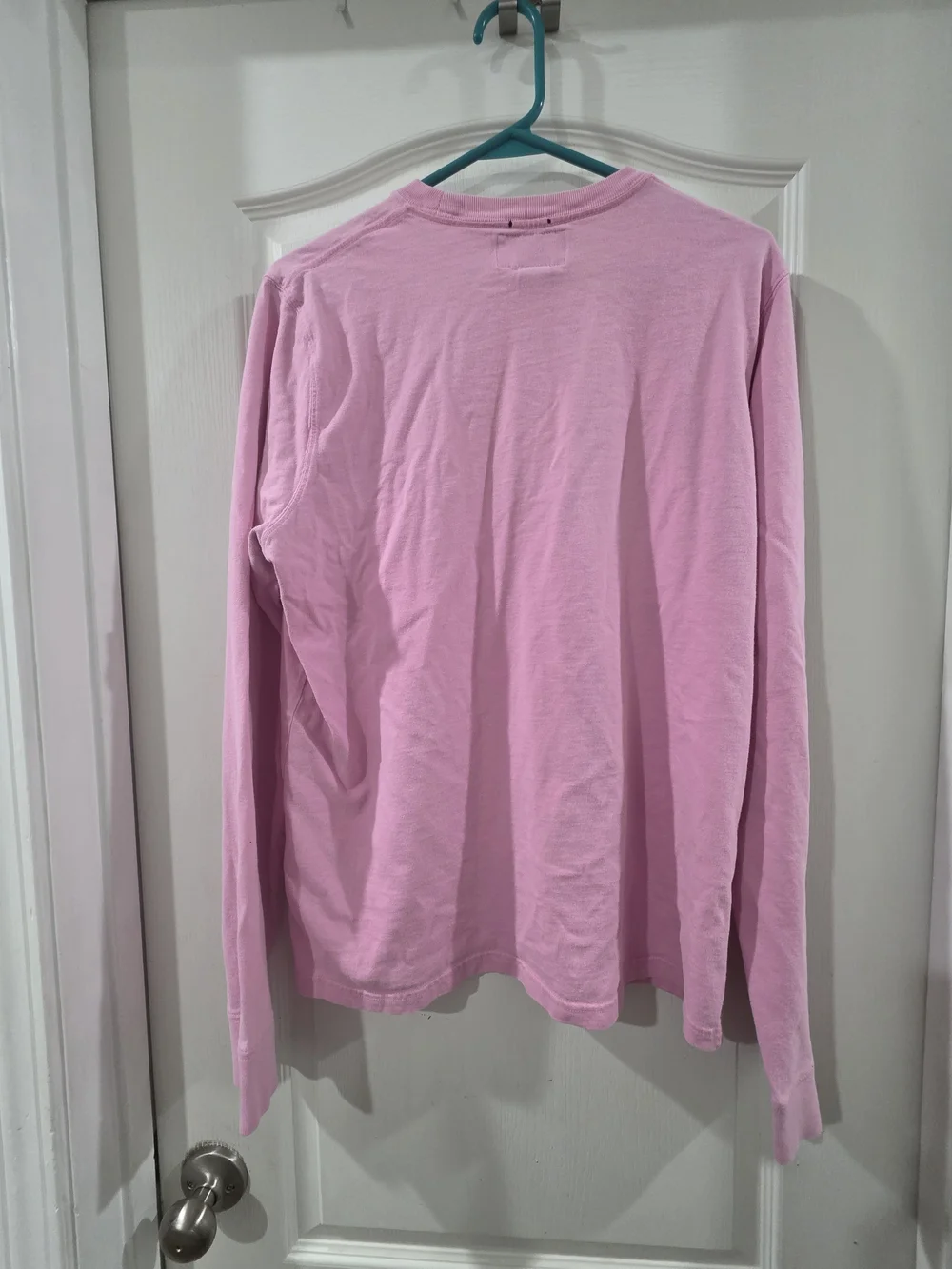 Vintage Abercrombie & Fitch Light Pink Long-Sleeve Crew Tee